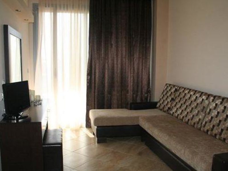 4-You Hotel Apartments 282550