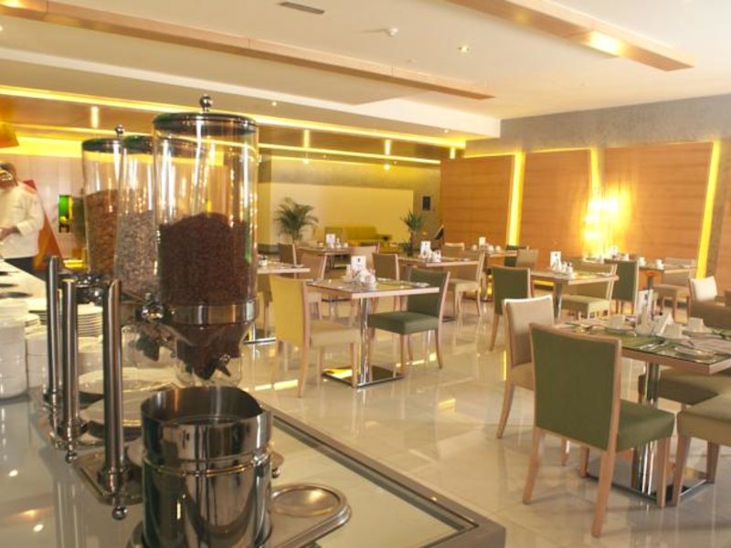 Al Khoory Executive Hotel Al Wasl 131920