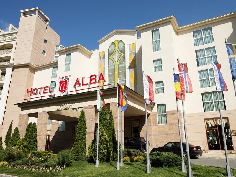 Alba Hotel 230518