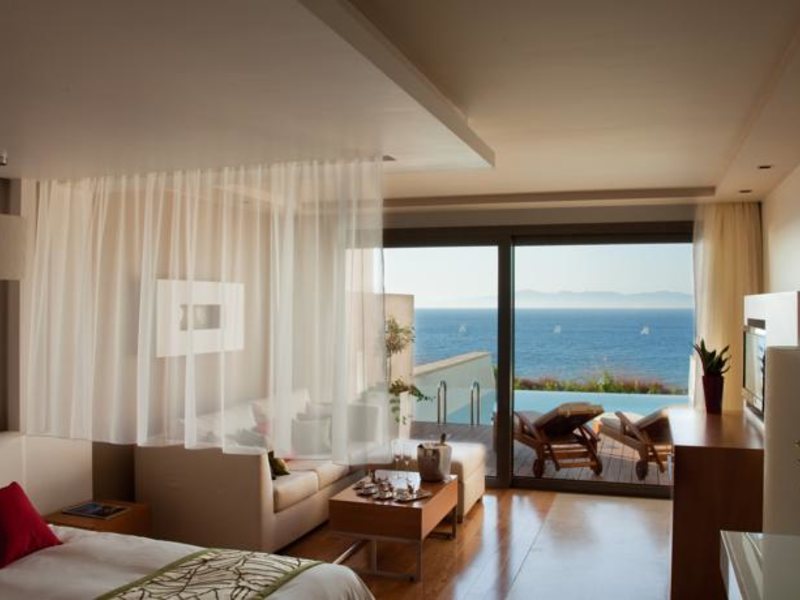 Amathus Elite Suites 87178