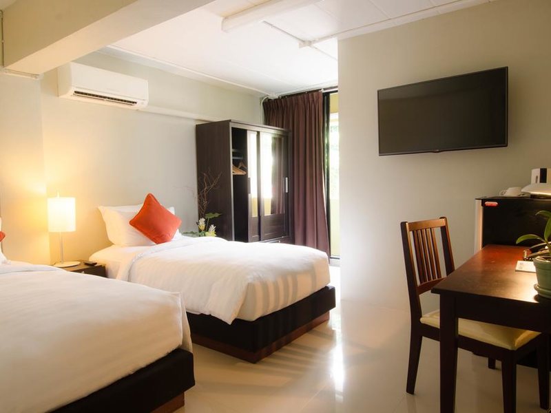 Annex Lumpini Hotel 239184