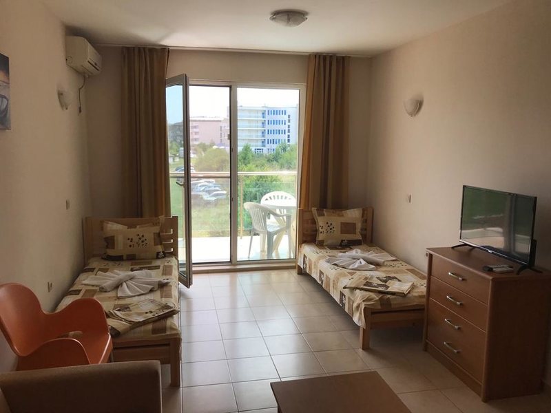 Apartments Oasis Primorsko 312426