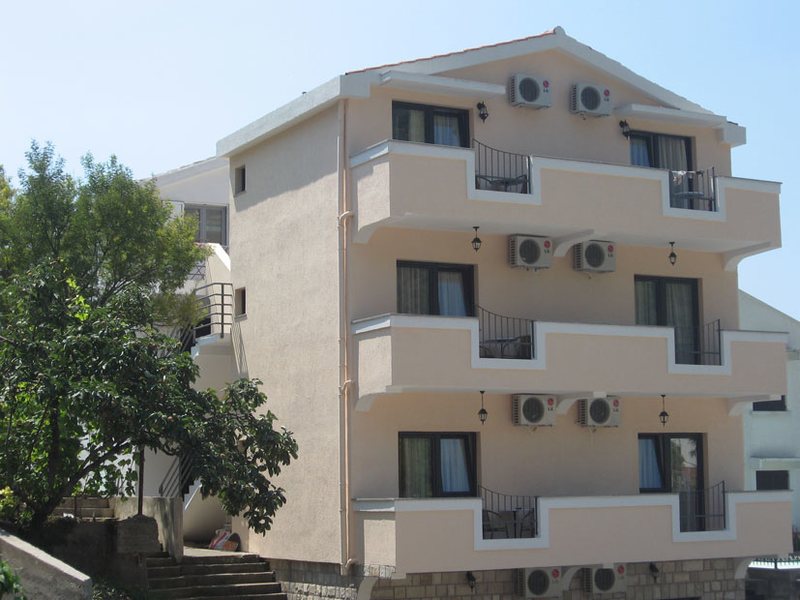 Apartments Srzentic 71289