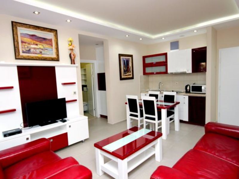 Apartments  Butua Residence 70986