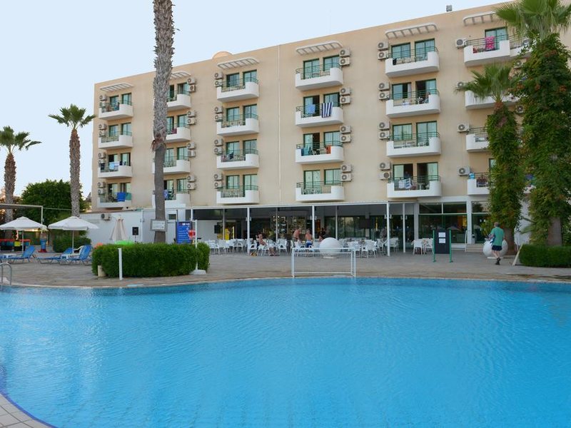 Artemis Hotel Apartments 290806