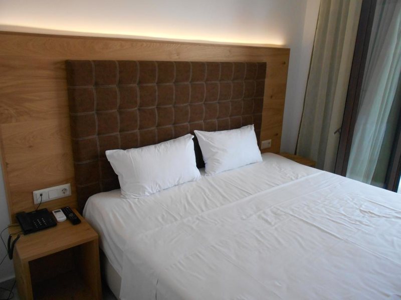 Artemis Hotel Apartments 308851