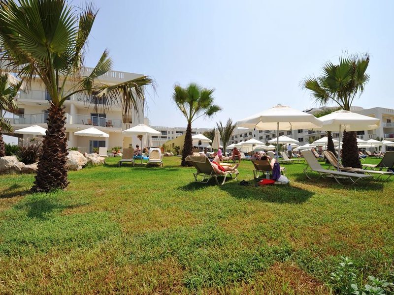 Capital Coast Resort & Spa 289975