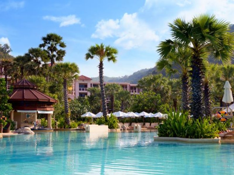 Centara Grand Beach Resort Phuket 140381