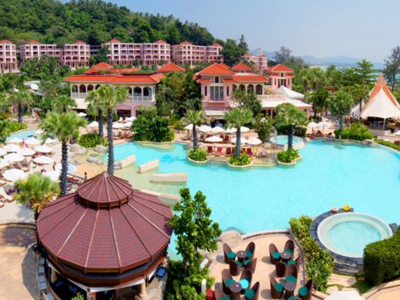 Centara Grand Beach Resort Phuket 140387