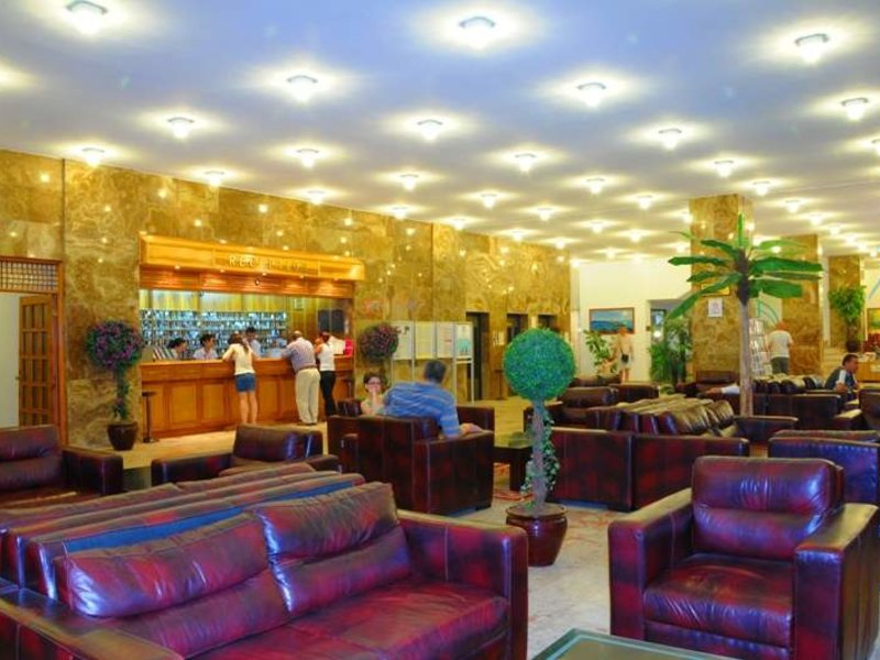 Grand efe hotel 4. Hotel Grand Efe. Гранд отель клуб. Гранд Эфе отель Оздере. Grand Efe Hotel 1 ночь.