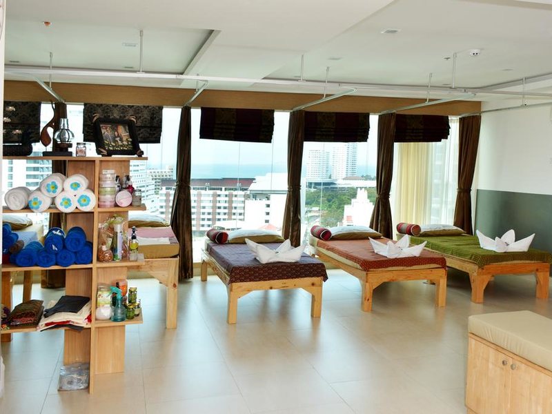 Cosy Beach View Condominium 222192