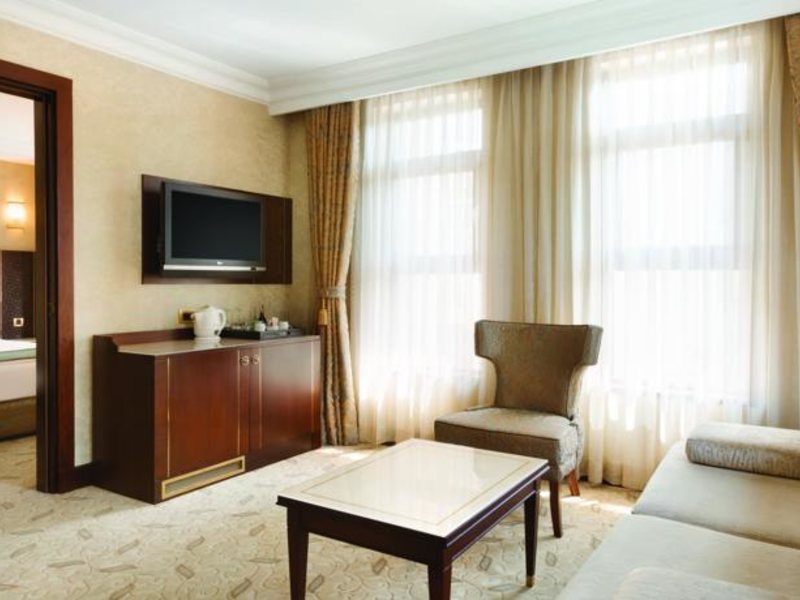 Crowne plaza istanbul old city. Crowne Plaza Istanbul old City 5*. Кроун Плаза Олд Сити Стамбул отель. Кроун Плаза старый город Стамбул.