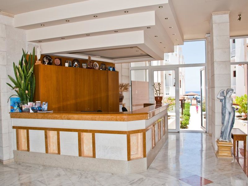 Ekavi Hotel 255172