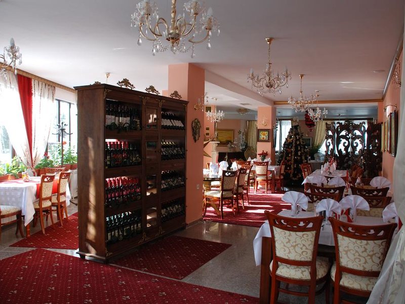 Elegant Lux Hotel (Bansco) 244339