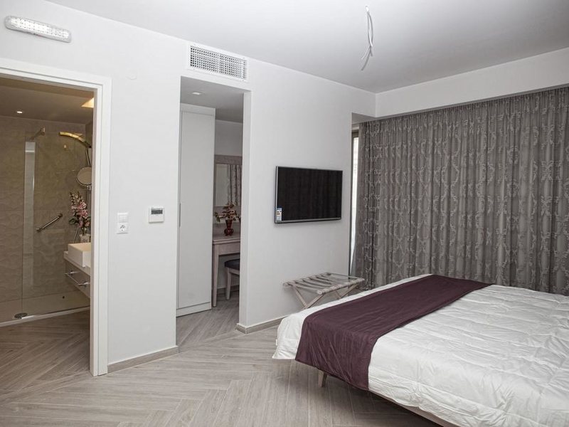 Eleonora Hotel Apartment 255190