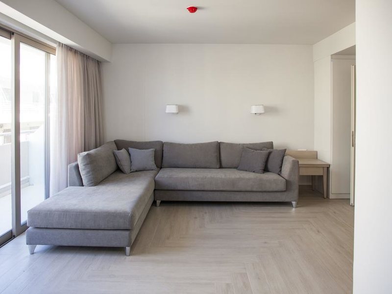 Eleonora Hotel Apartment 255204