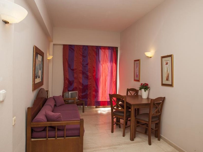 Eleonora Hotel Apartment 255211