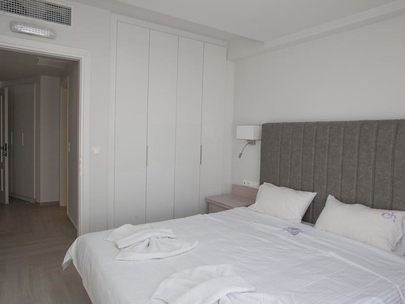 Eleonora Hotel Apartment 255213