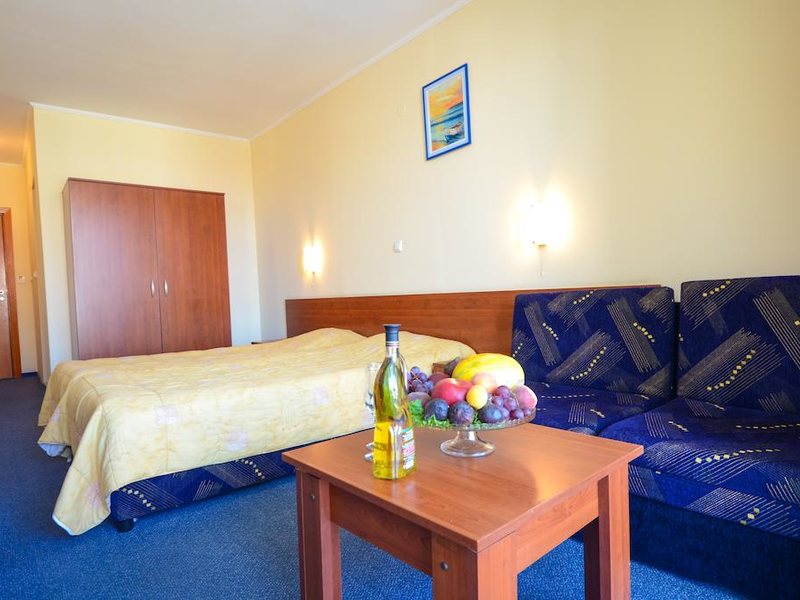 Eliri Family Hotel  316025