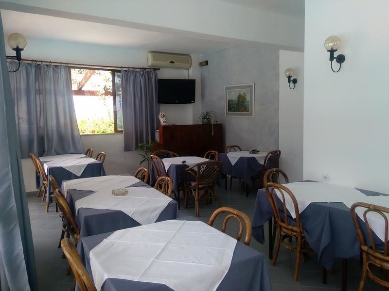 Elvira Hotel 246127