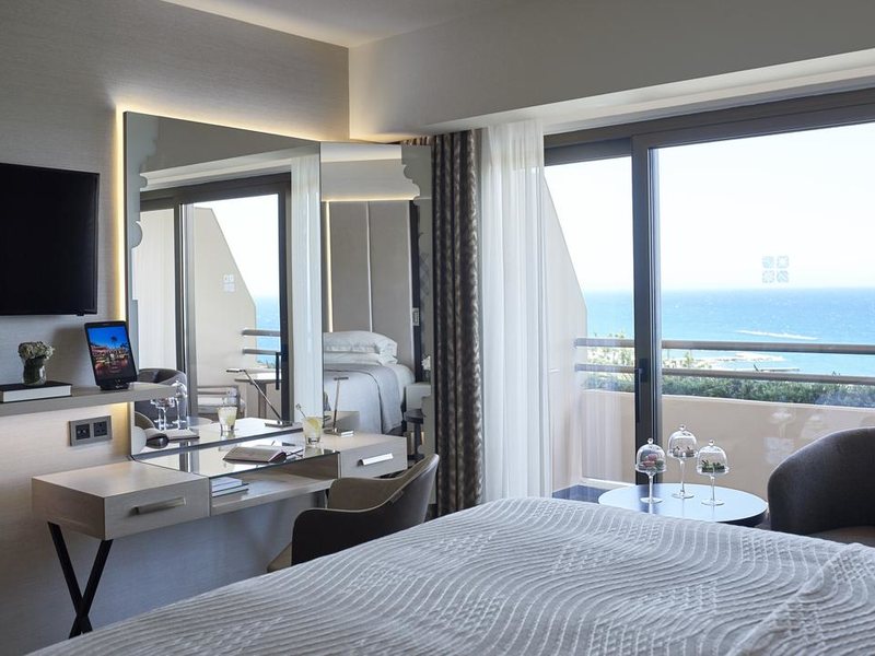 Four Seasons Limassol 205533