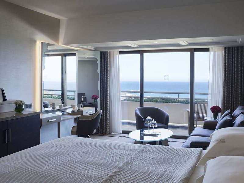 Four Seasons Limassol 205536