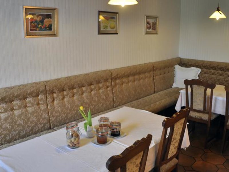 GARNI HOTEL M (VILLA MILENA) 72118