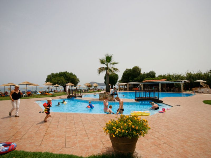 Geraniotis Beach Hotel 286500