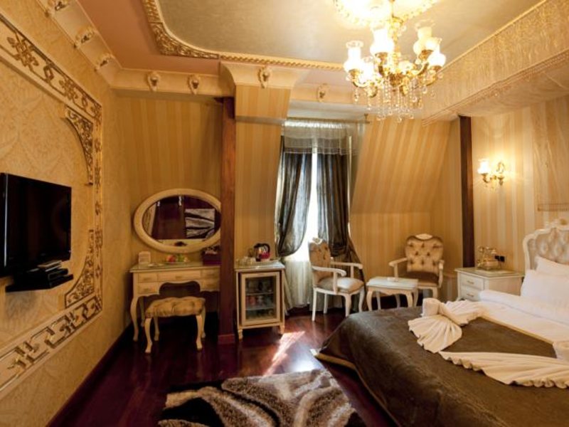 Golden Horn Sirkeci Hotel 75300