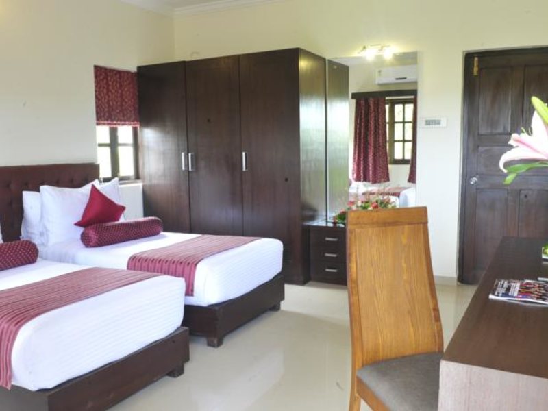 Golden Tulip Goa 137722