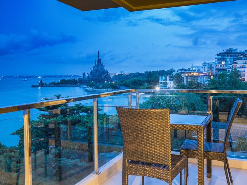 Golden Tulip Pattaya Beach Resort 268850