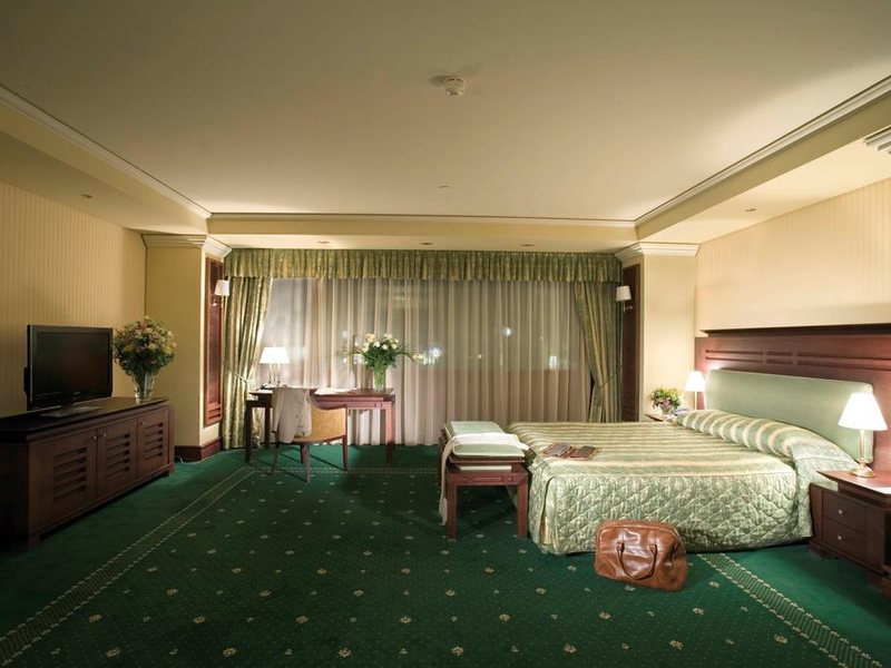 Grand Hotel Sofia 210379