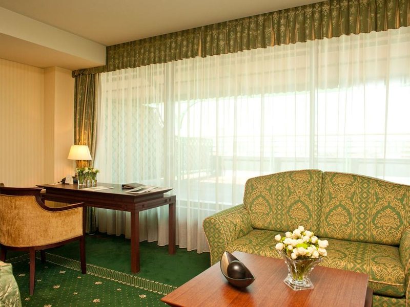 Grand Hotel Sofia 210385