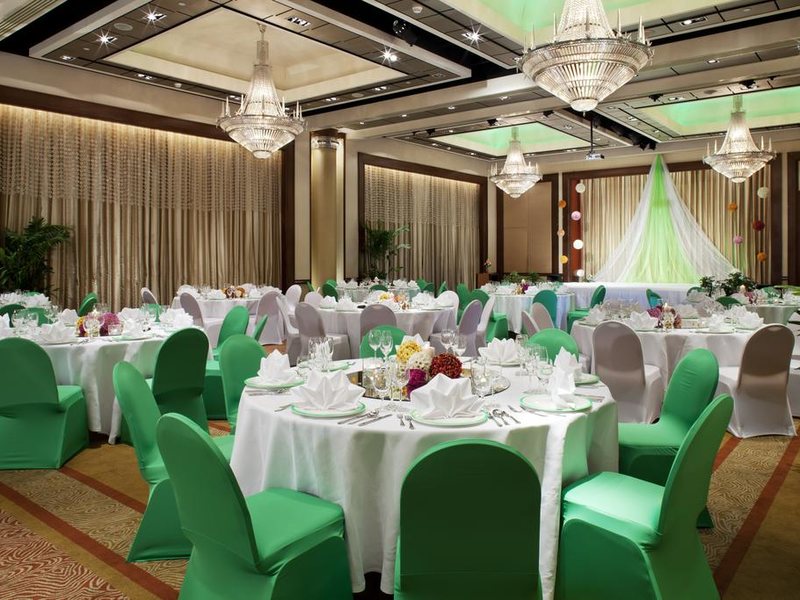 Holiday Inn Bangkok Silom 216406