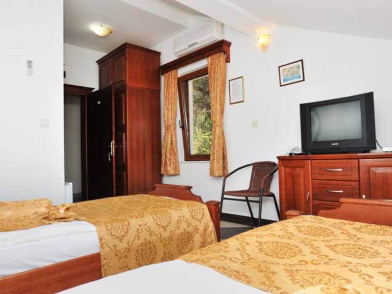 Hotel Fiammanti 70367