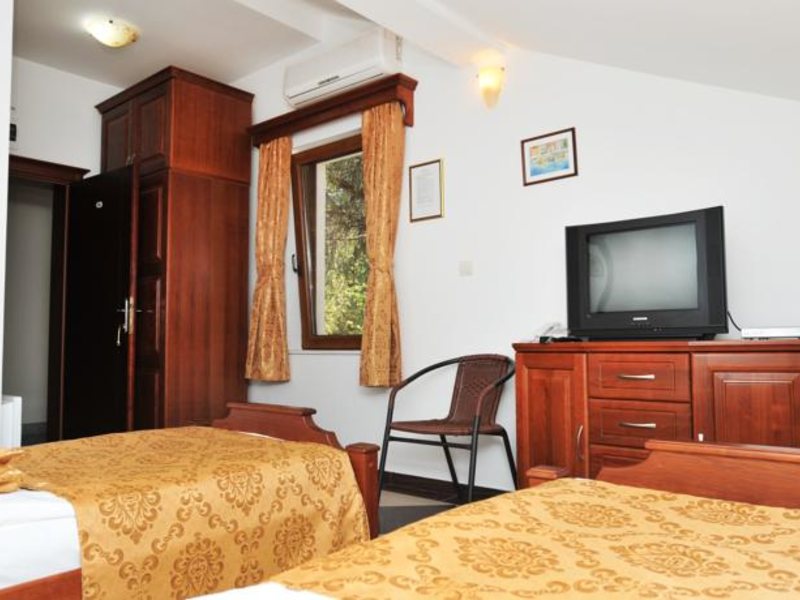 Hotel Fiammanti 70368