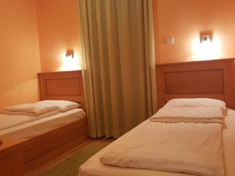 Hotel Galia 72024