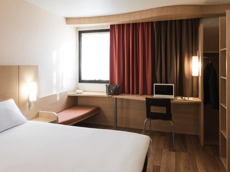 Ibis Sofia Airport Hotel 214411