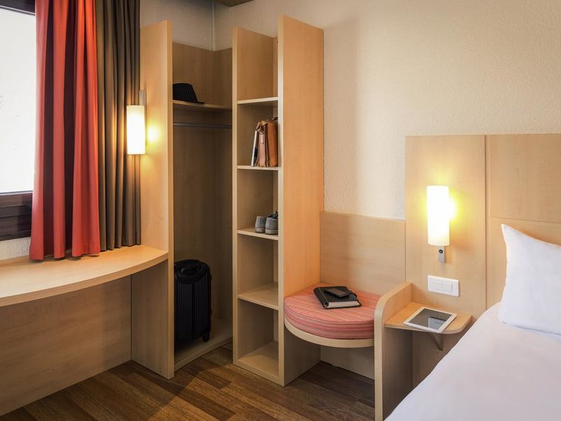 Ibis Sofia Airport Hotel 214426