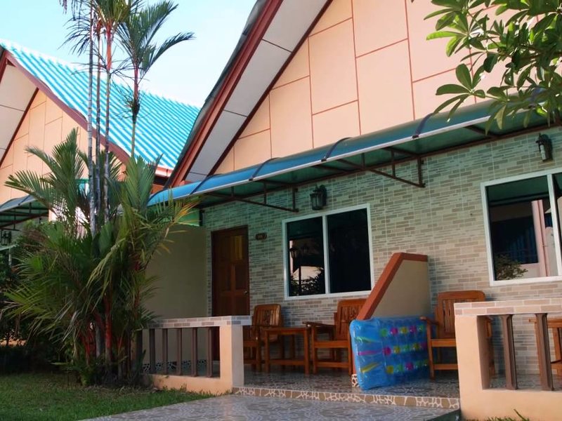 Karon Village Hotel & Bungalow 224199