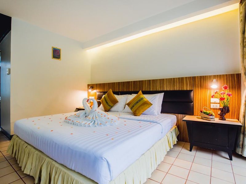 Karon Whale Resort Phuket 224522