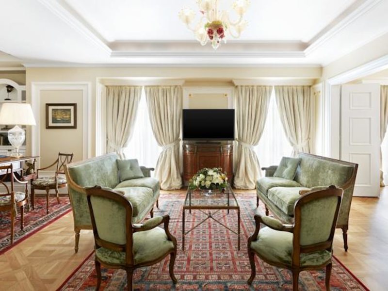 King George A Luxury Collection Hotel 90133