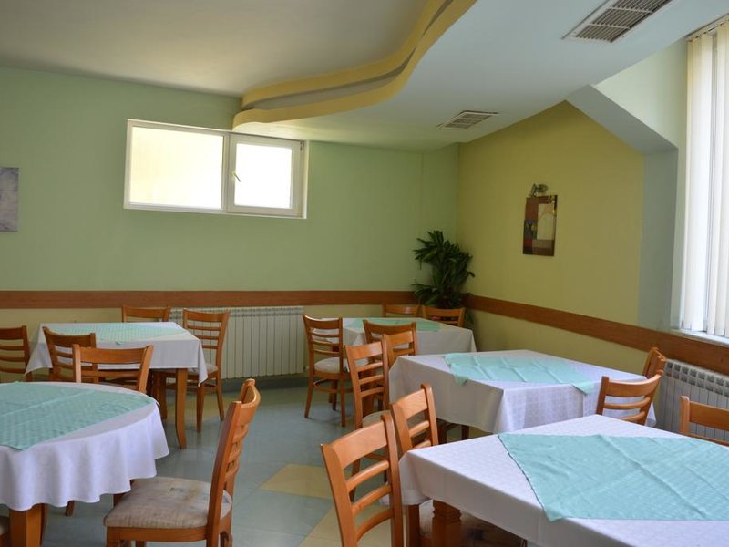 Koral Family Hotel  210850