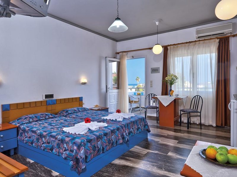 Koukouras-Lia Hotel  218520