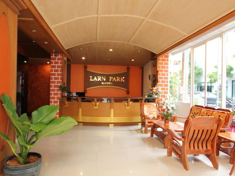 Larn Park Resortel 226276