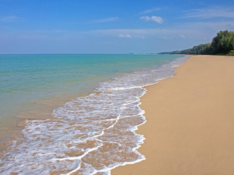 Manathai Khao Lak 206317