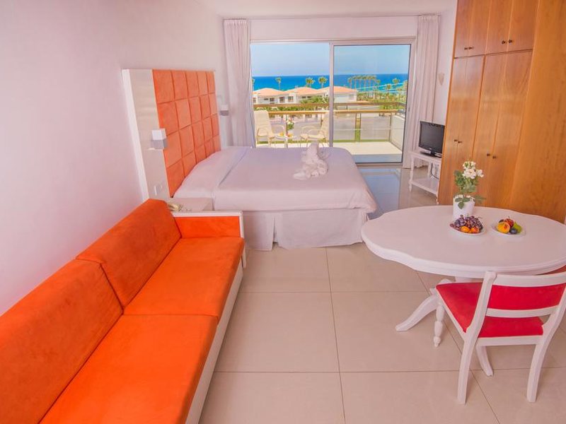 Marlita Beach Hotel Apartments   291201