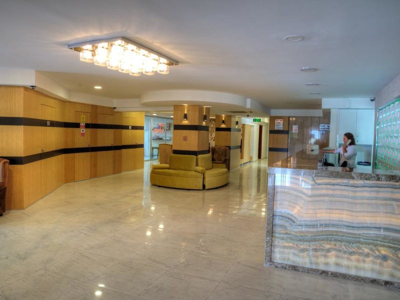 Marti Beach Hotel  180991