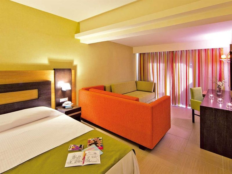 Mistral Hotel 288582