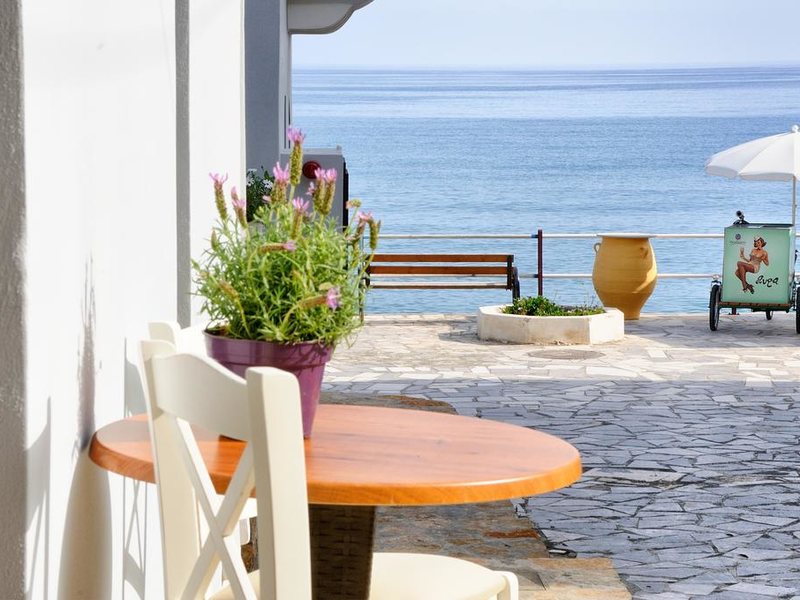 Myrtos Mare Suites 219065